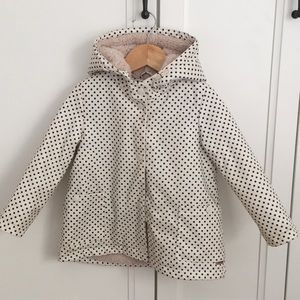 Zara little girl’s polka dot rain coat 3-4 yrs